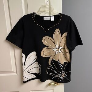 Alfred Dunner Short Sleeve Knit Top, Women L, Black Tan Flowers